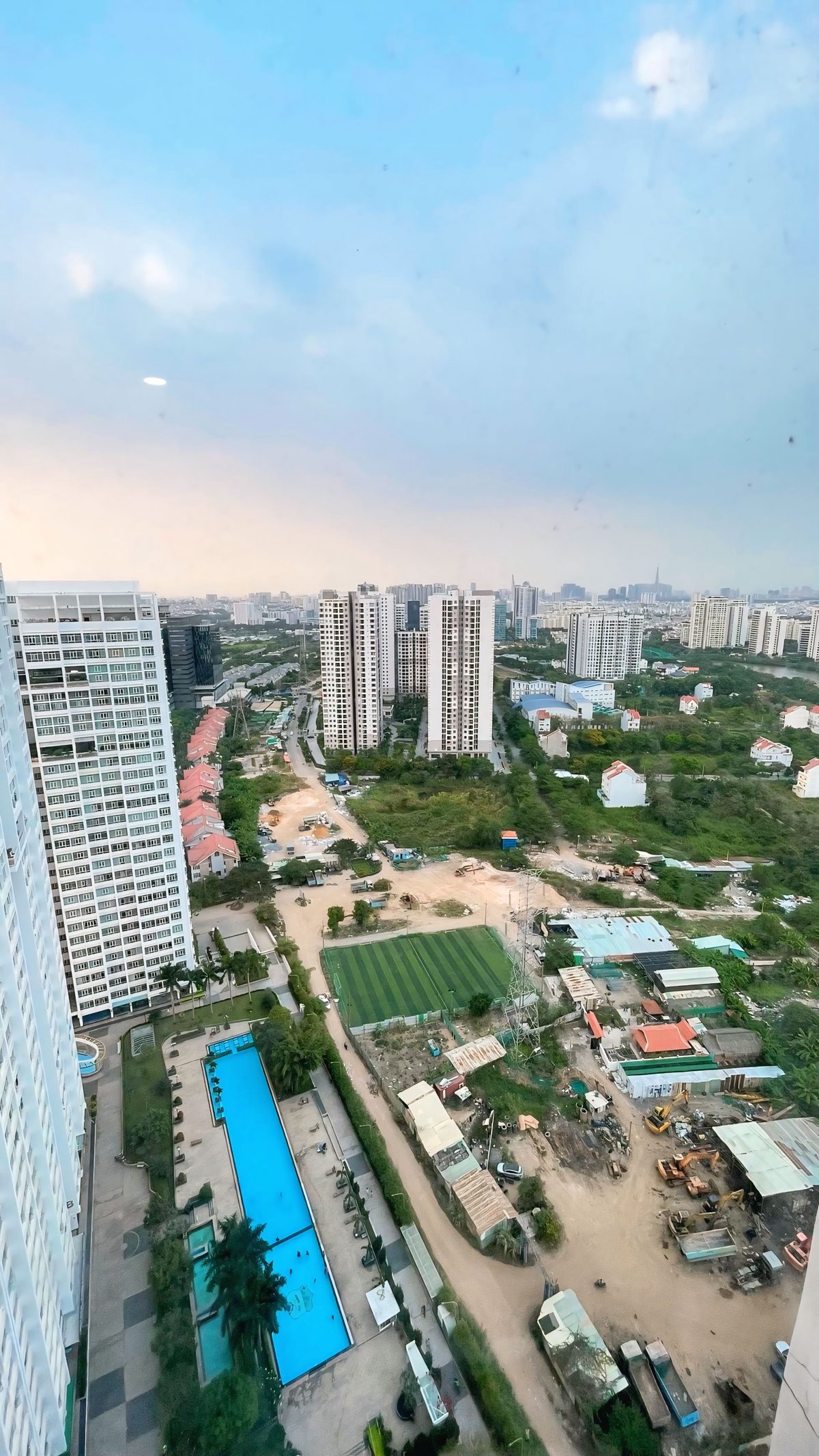 Cảnh quan Phú Hoàng Anh